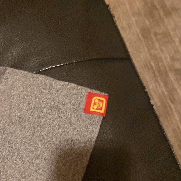 Mickey Mouse Walt Disney World Men T-Shirt. Vintage Sz medium. - Picture 3 of 4